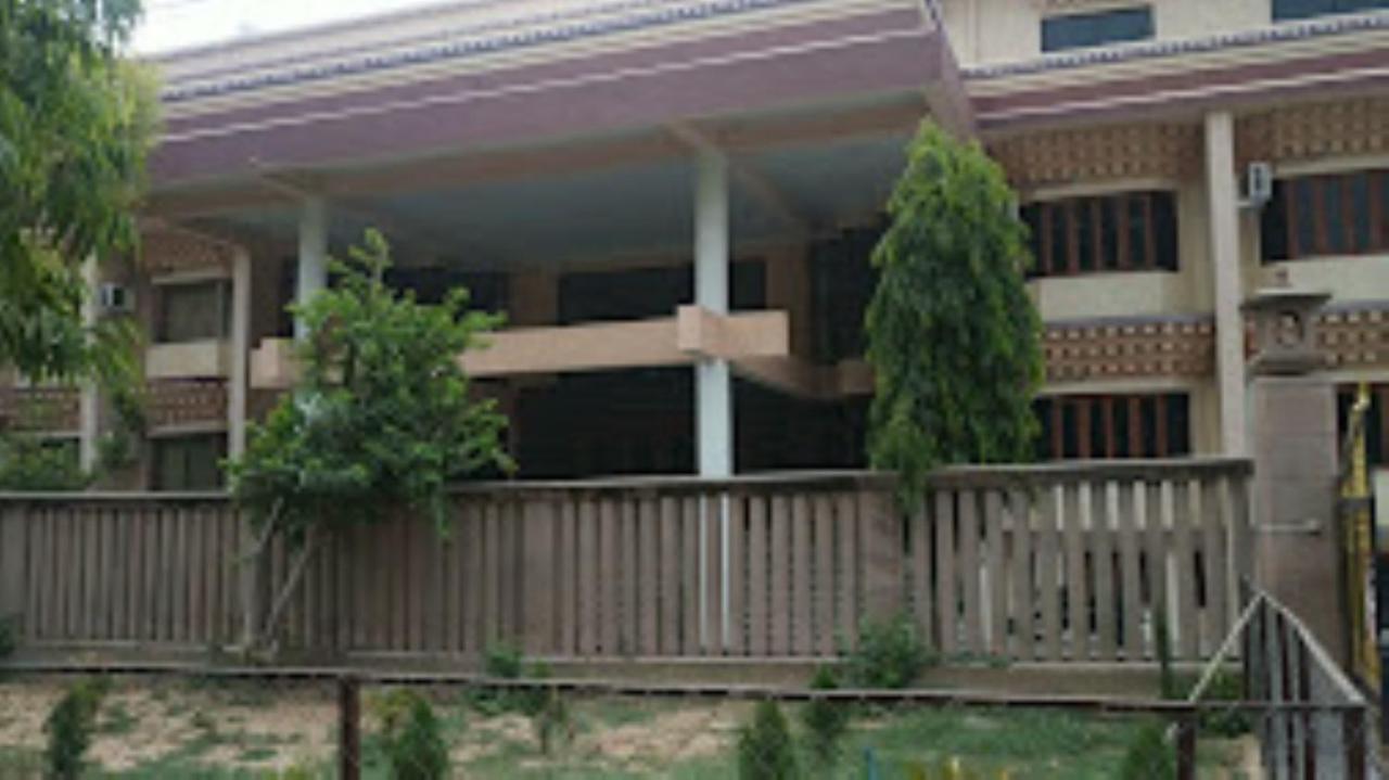 Hotel Mahayana Bodh Gaya Extérieur photo